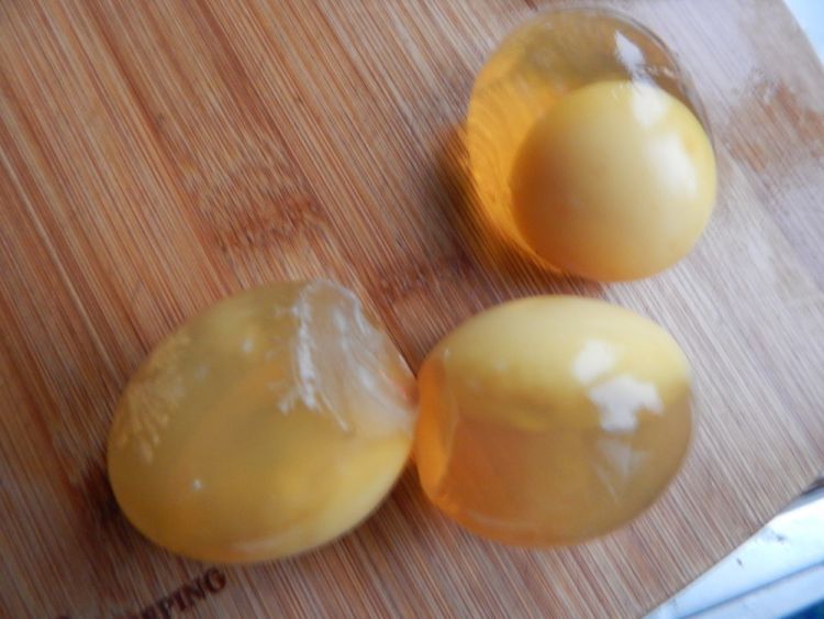 皮蛋凉豆腐步骤3