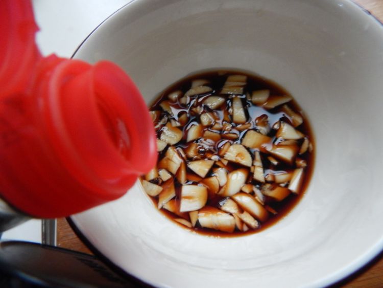 皮蛋凉豆腐步骤5