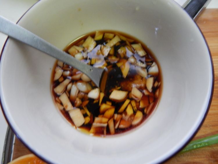 皮蛋凉豆腐步骤9