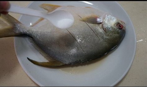 红烧鲳鱼步骤3