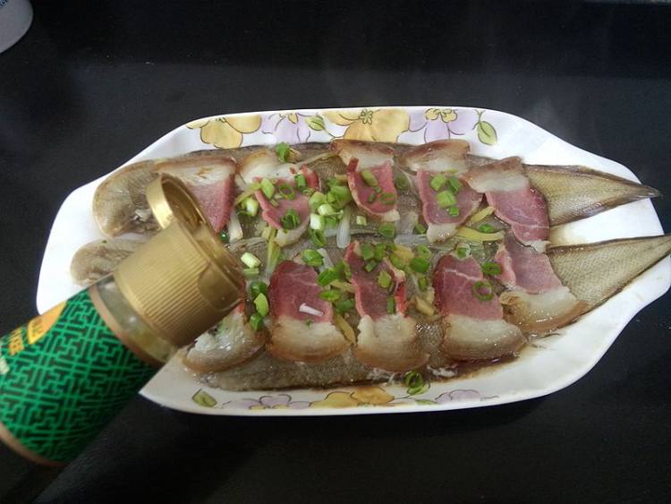 腊肉蒸龙利鱼#新鲜从步骤10