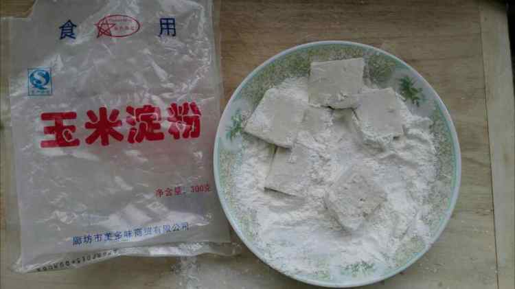 青蒜脆皮豆腐步骤3