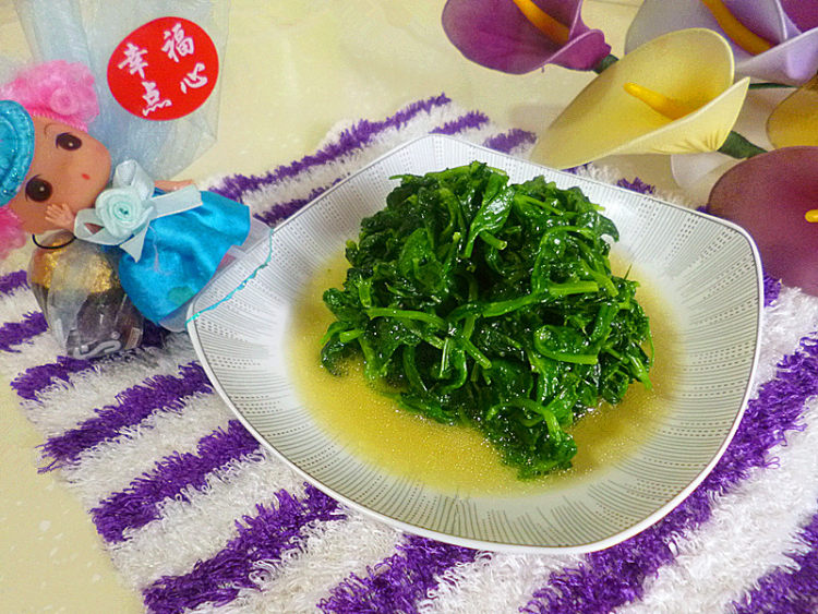 清炒豌豆尖步骤6
