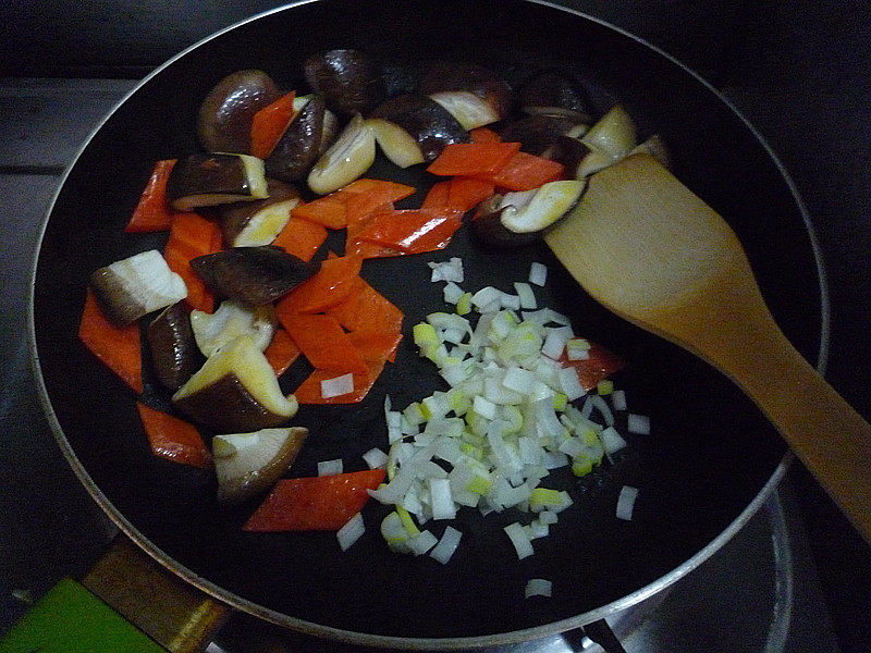香菇烧千页豆腐步骤6