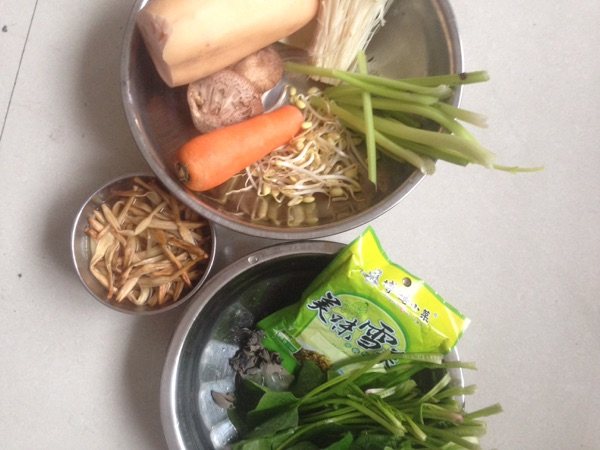 美味什锦菜步骤1