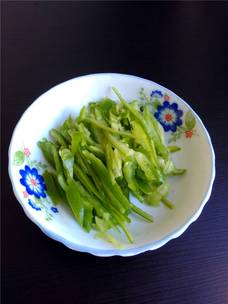 家常土豆丝步骤4