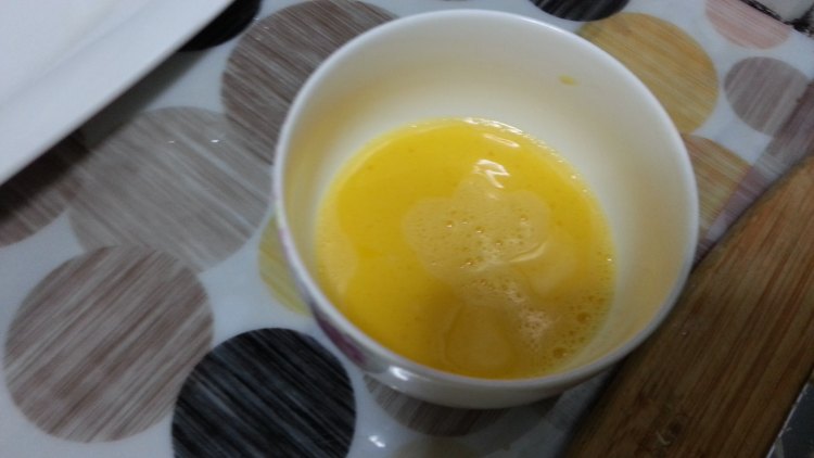 豆苗炒鸡蛋步骤2