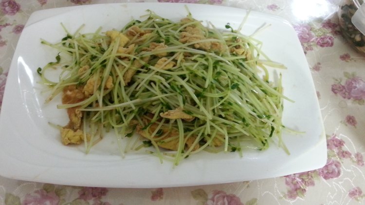 豆苗炒鸡蛋步骤8