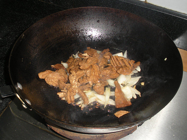 菊花菜炒豆制品步骤6