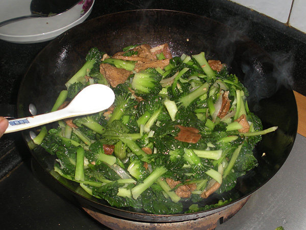 菊花菜炒豆制品步骤9