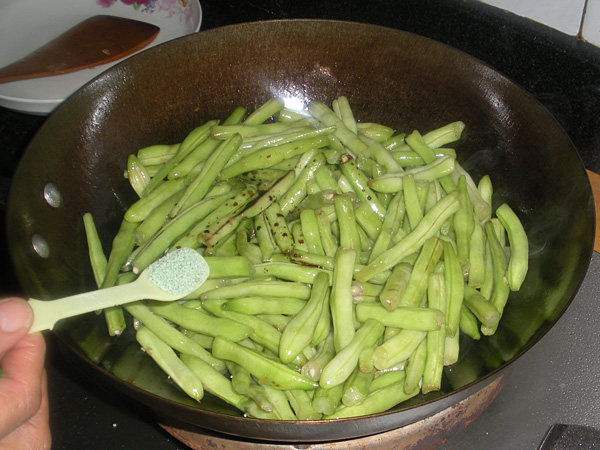 杭椒烧圆豆角步骤12