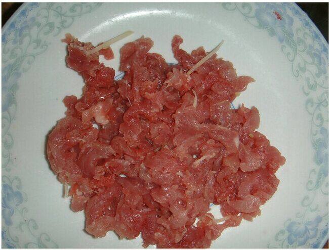 土豆丝炒肉步骤2