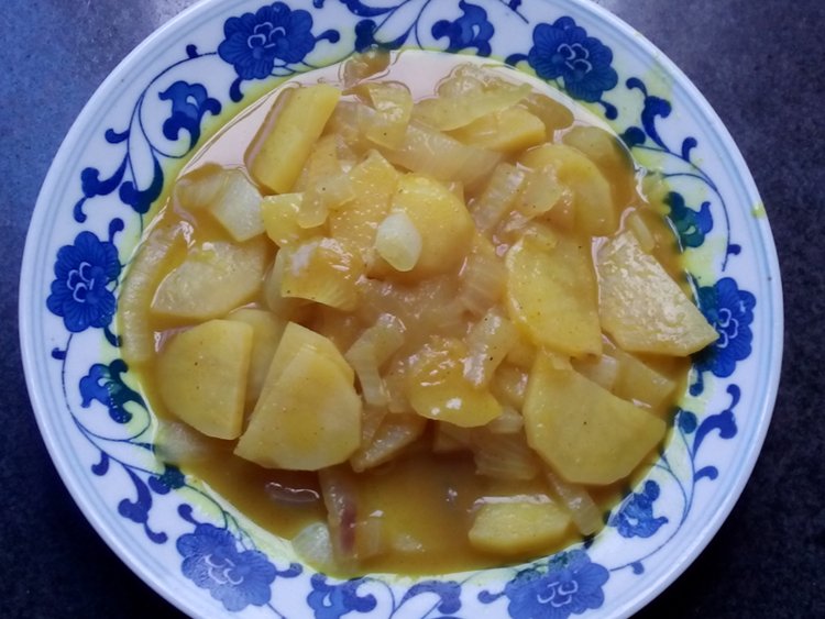 土豆洋葱煮咖喱步骤8