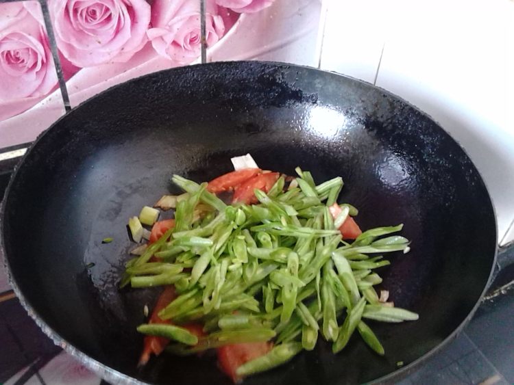 素炒豆角丝步骤6