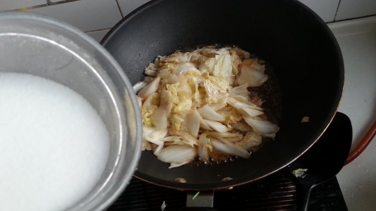 醋溜白菜片步骤6