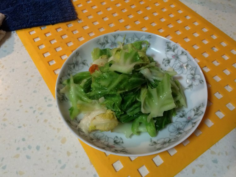 素炒石屏包菜步骤6
