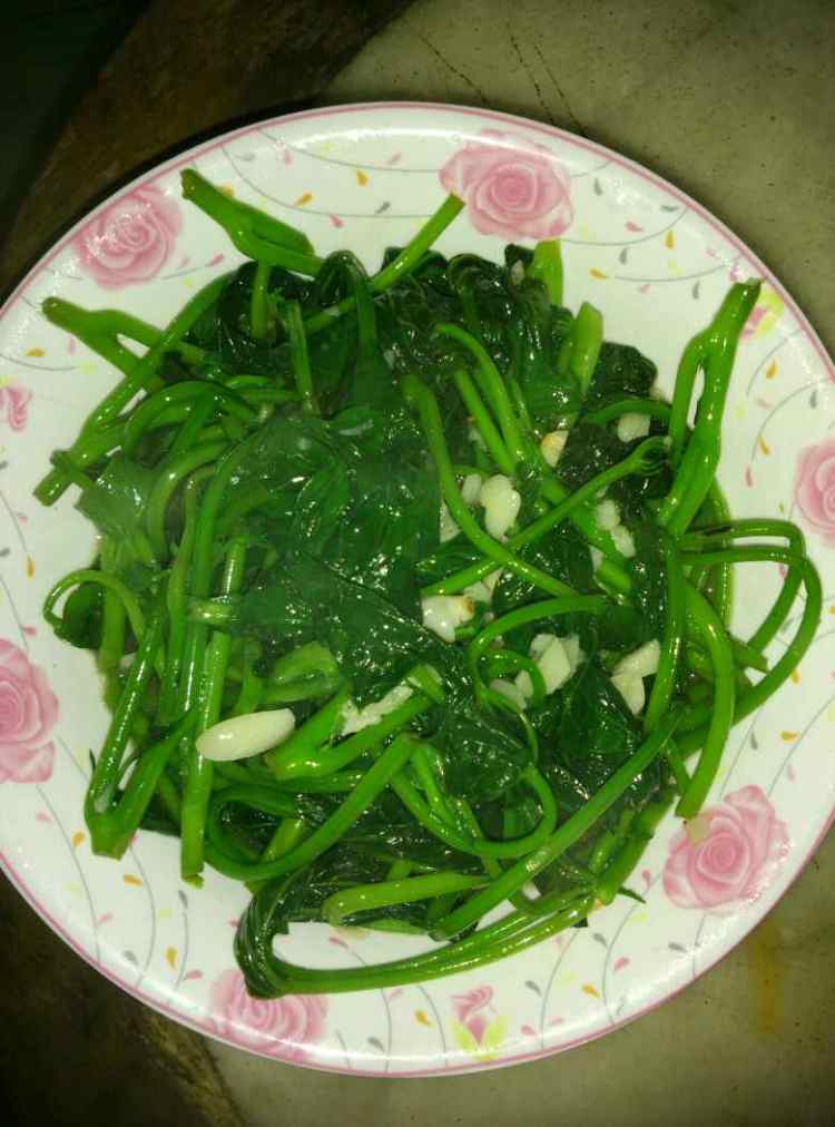 蒜蓉红薯叶步骤7