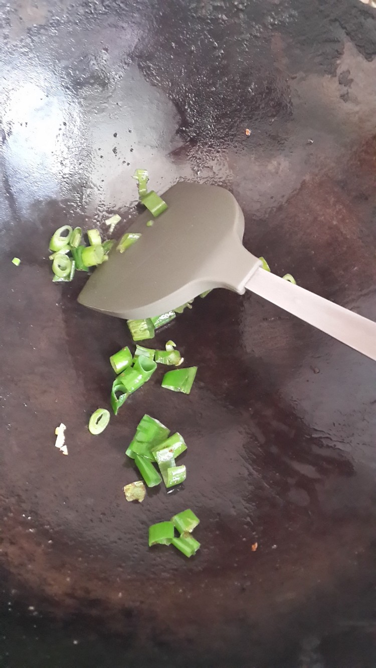 高汤炖葱香菜花步骤3