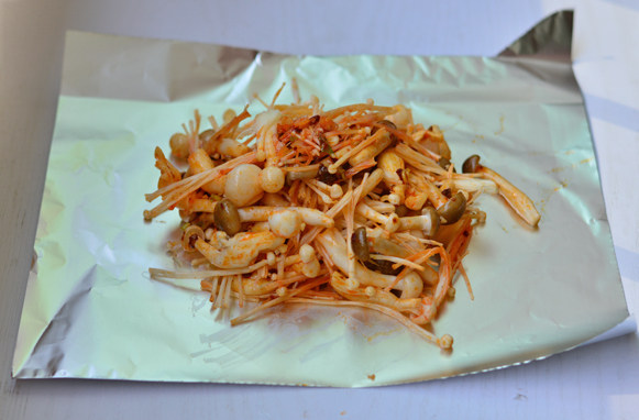 辣酱蒸烤菌菇步骤4