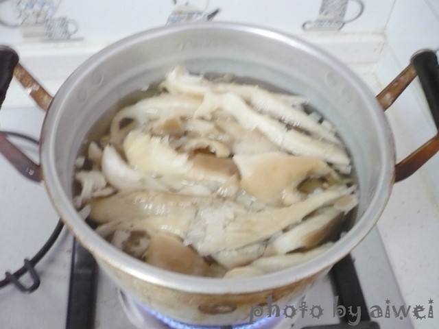 椒盐蘑菇步骤3
