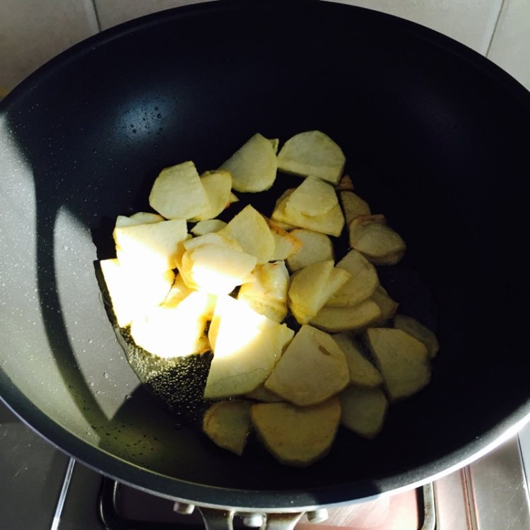 尖椒土豆片步骤4