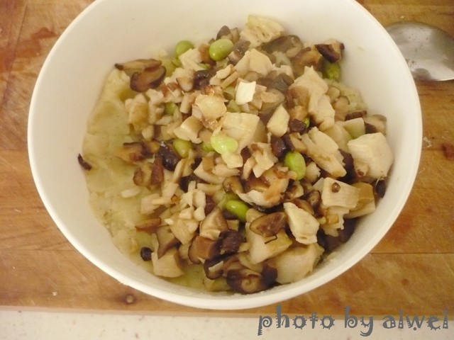菌菇酿油面筋步骤6