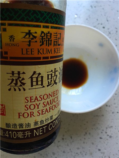 凉粉拌皮蛋步骤7