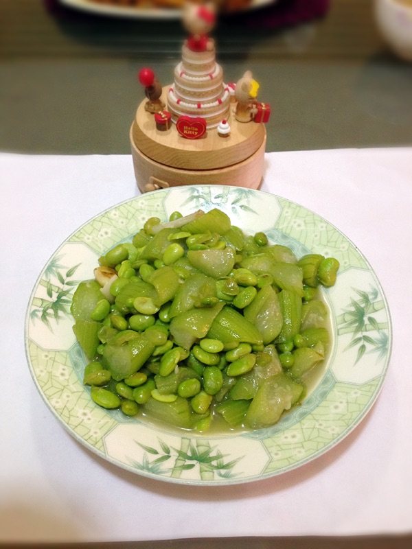 丝瓜炒毛豆步骤7