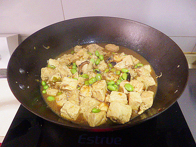 老豆腐烧毛豆步骤8