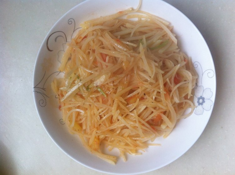 清炒土豆丝步骤8