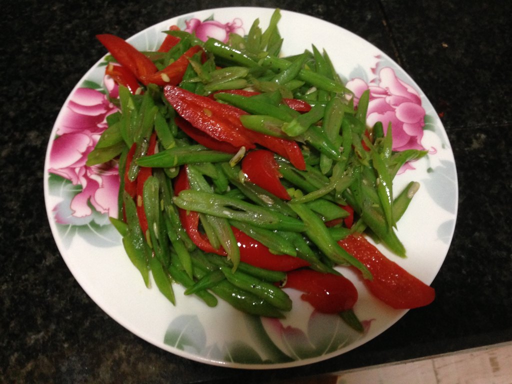 红辣椒炒四季豆步骤7
