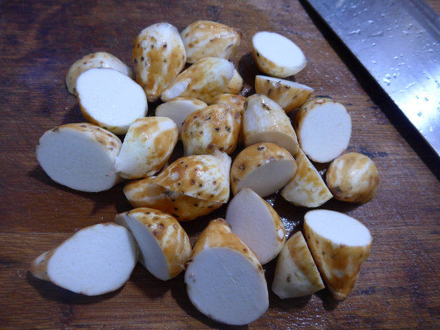 青菜煮芋艿子步骤2