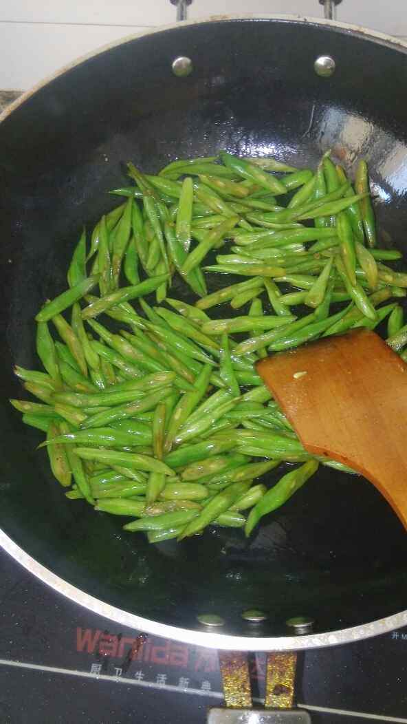 清炒豆角步骤5