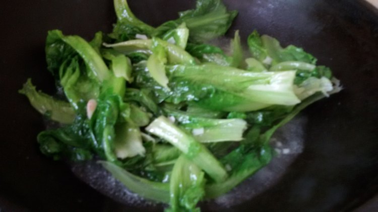 麻油生菜步骤6