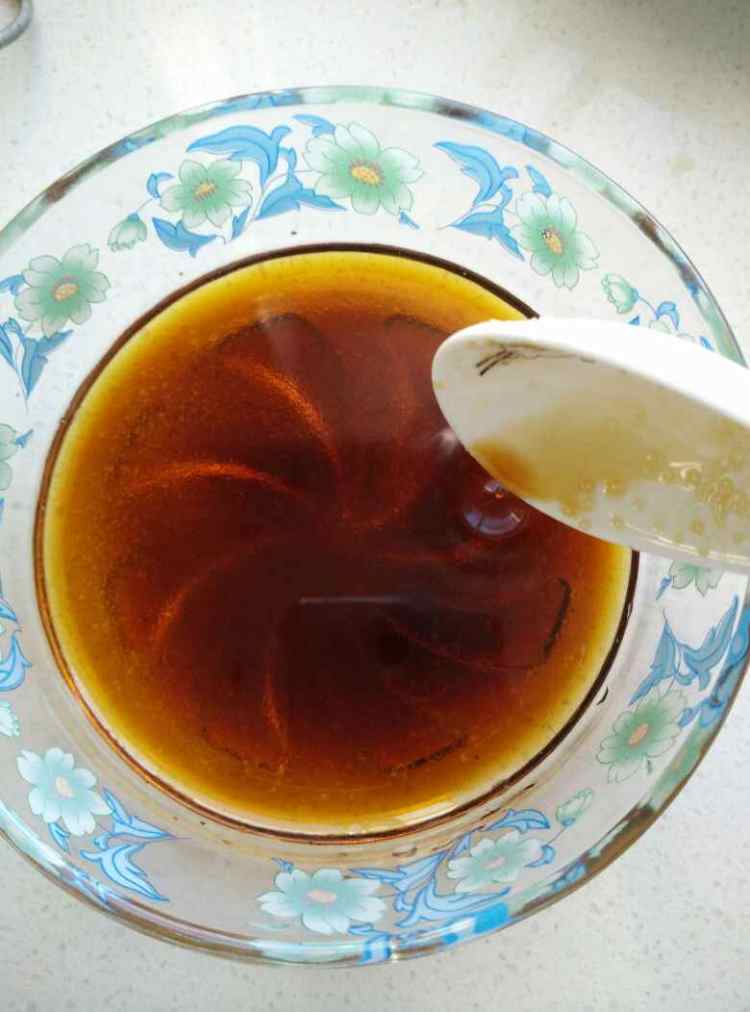 扒尖椒步骤3