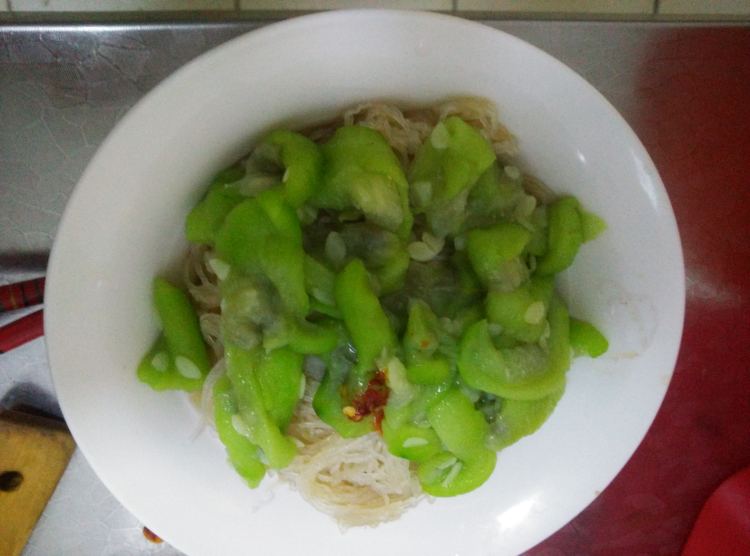 丝瓜粉丝蒸步骤5