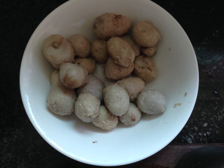 【手工美食】回锅芋头步骤1