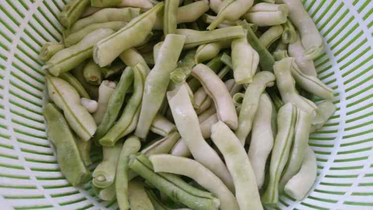 土豆烩豆角步骤1