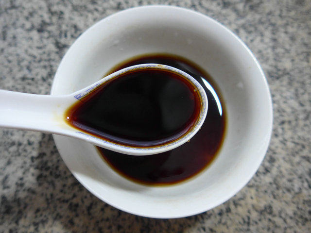 糖醋蒜香尖椒步骤6