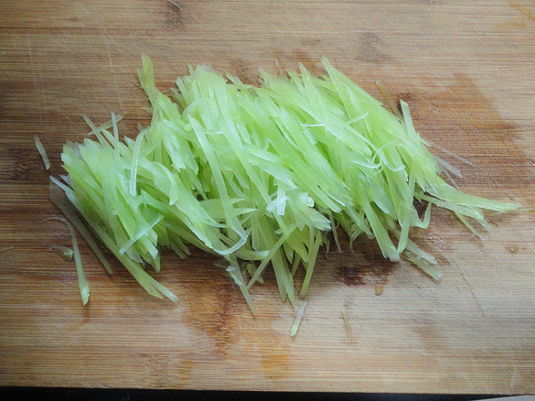 【手工美食】三丝荟萃步骤3