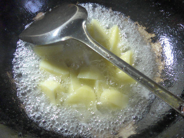 韭菜炒土豆步骤4