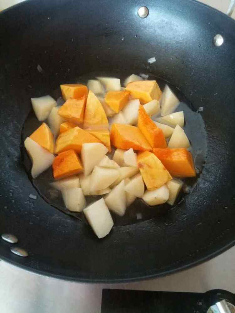 土豆炖南瓜步骤6