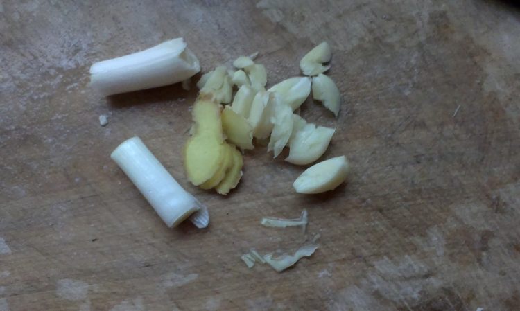 砂锅白菜酱豆腐步骤5
