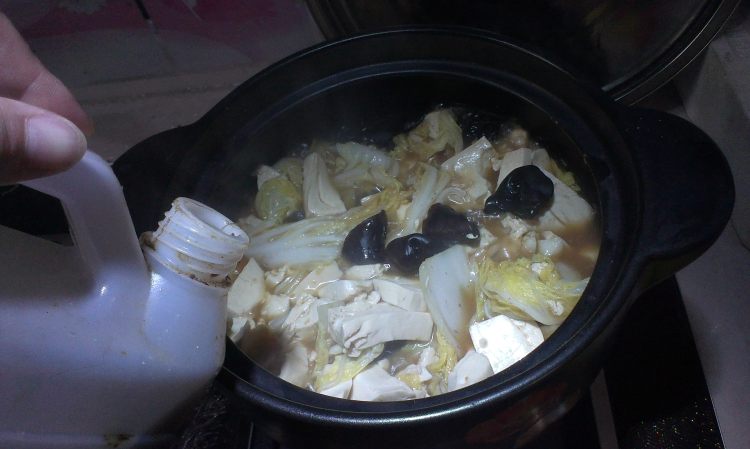 砂锅白菜酱豆腐步骤10