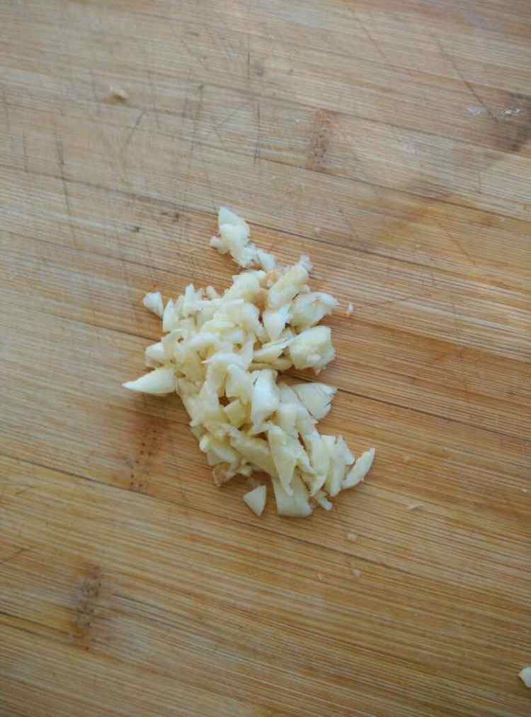 素炒油麦菜步骤2