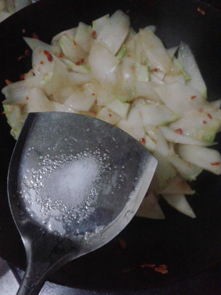 辣炒菜头步骤4