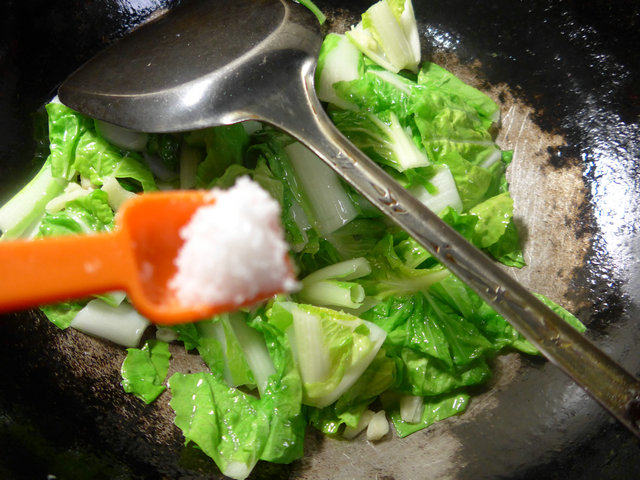 蒜香五号菜步骤6