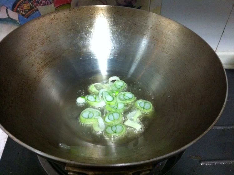 豆芽炒香干步骤3