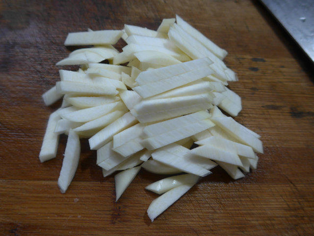 雪菜茭白炒毛豆步骤4