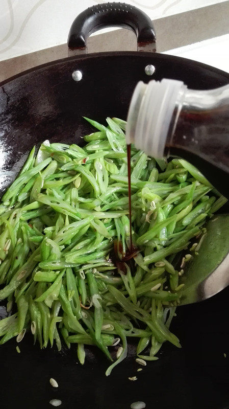 金蒜四季豆步骤5